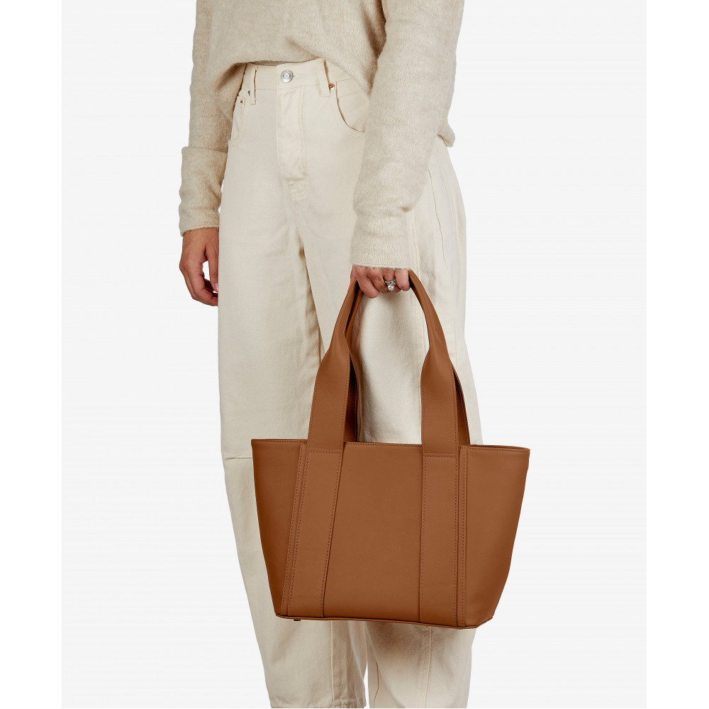 Esmeralda Tote