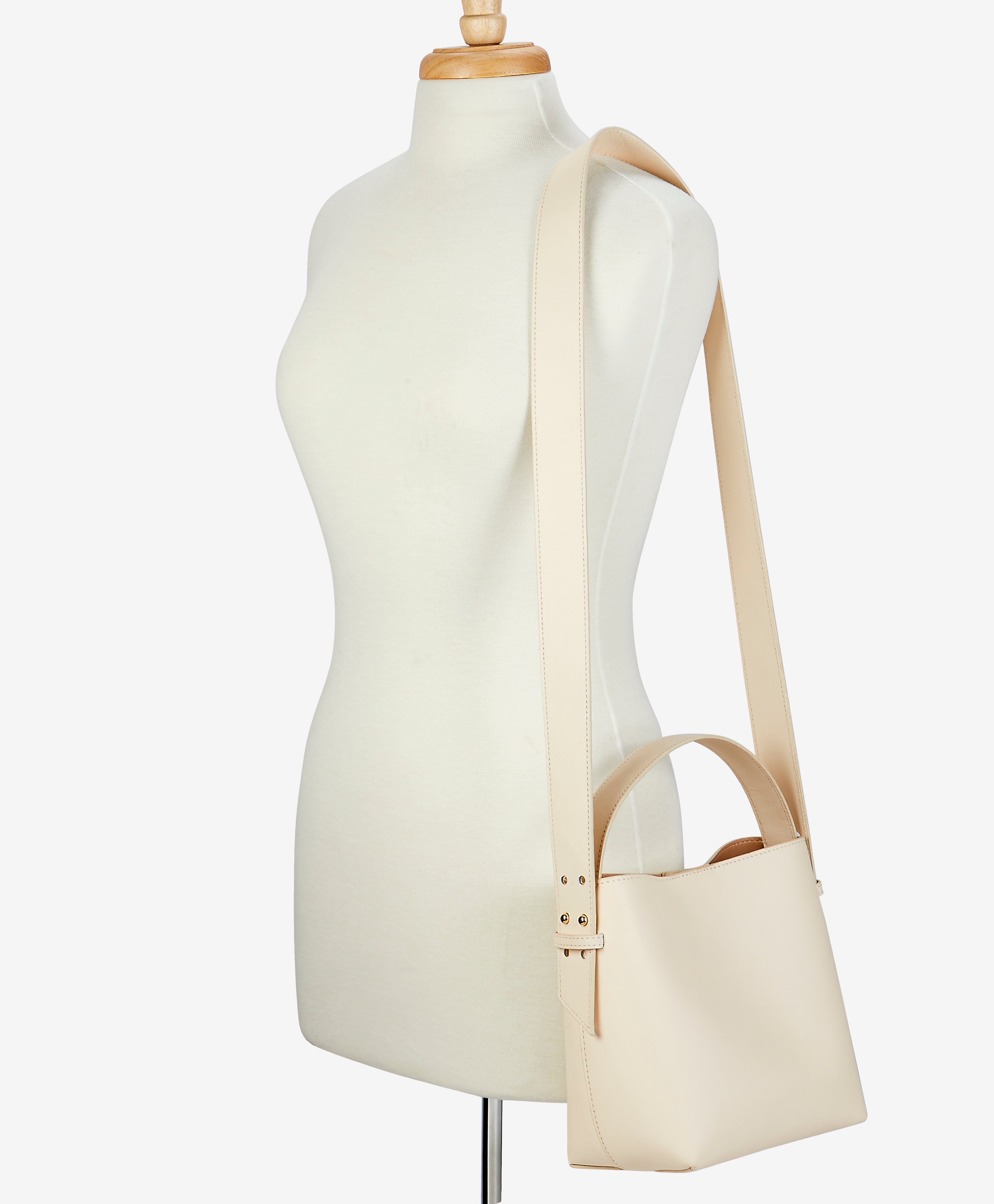 Lotus Pulse Bucket Bag