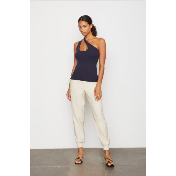 Power Mood Asymmetric Tank