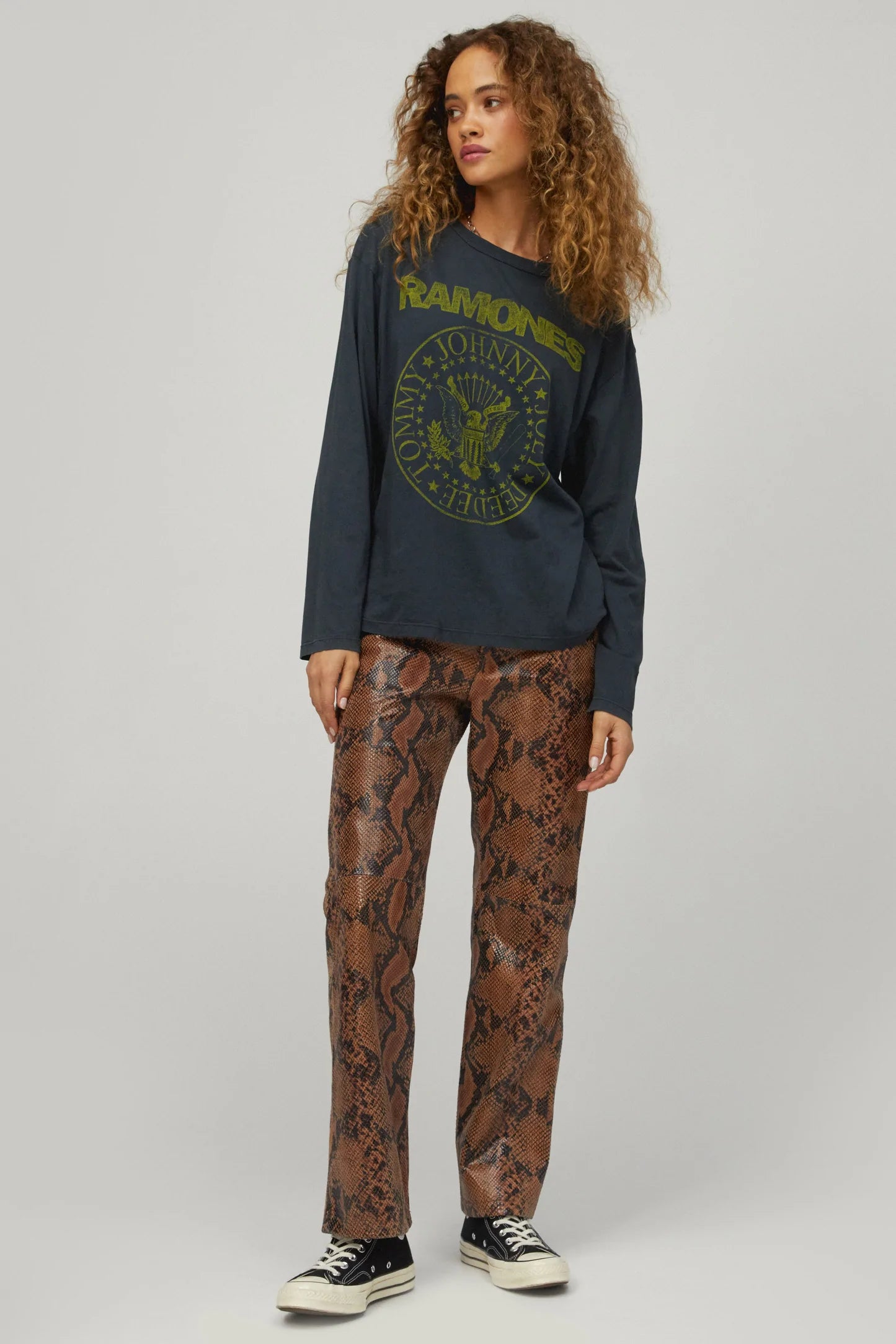 Nuance Crest Crewneck