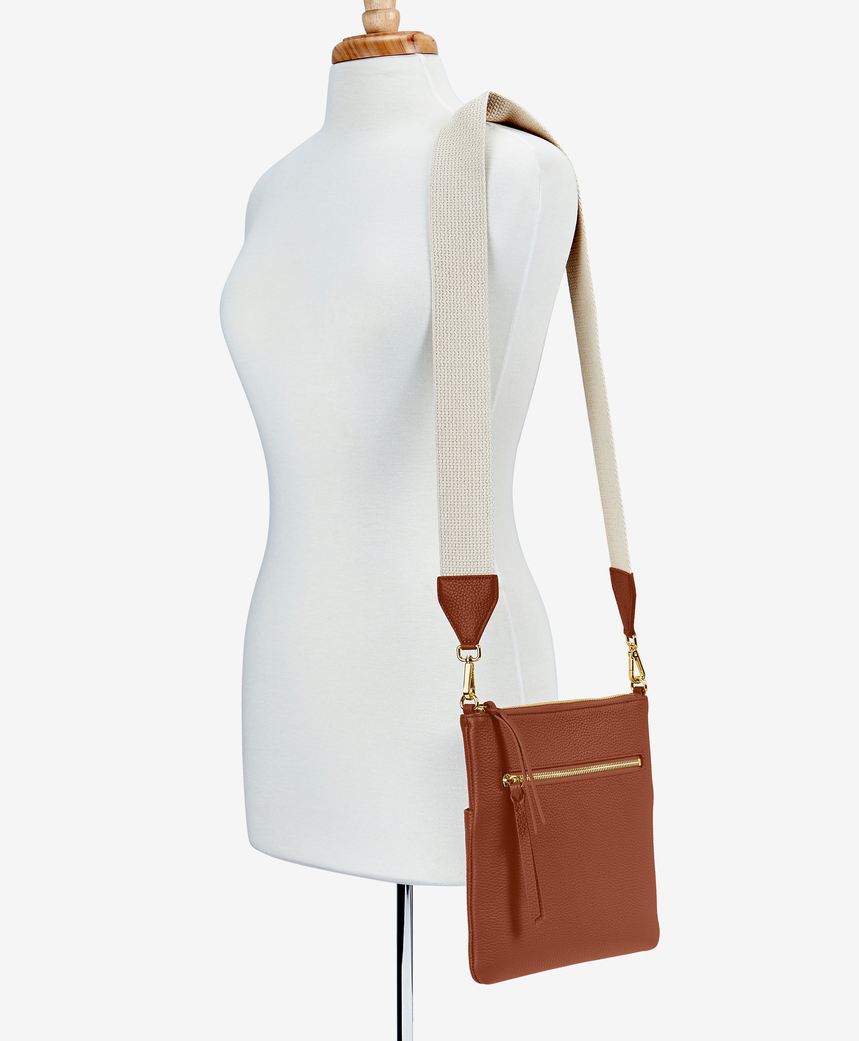 Lucente Messenger Bag