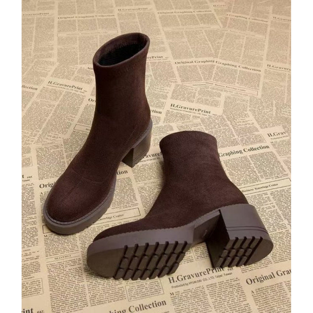 Vibe Boots