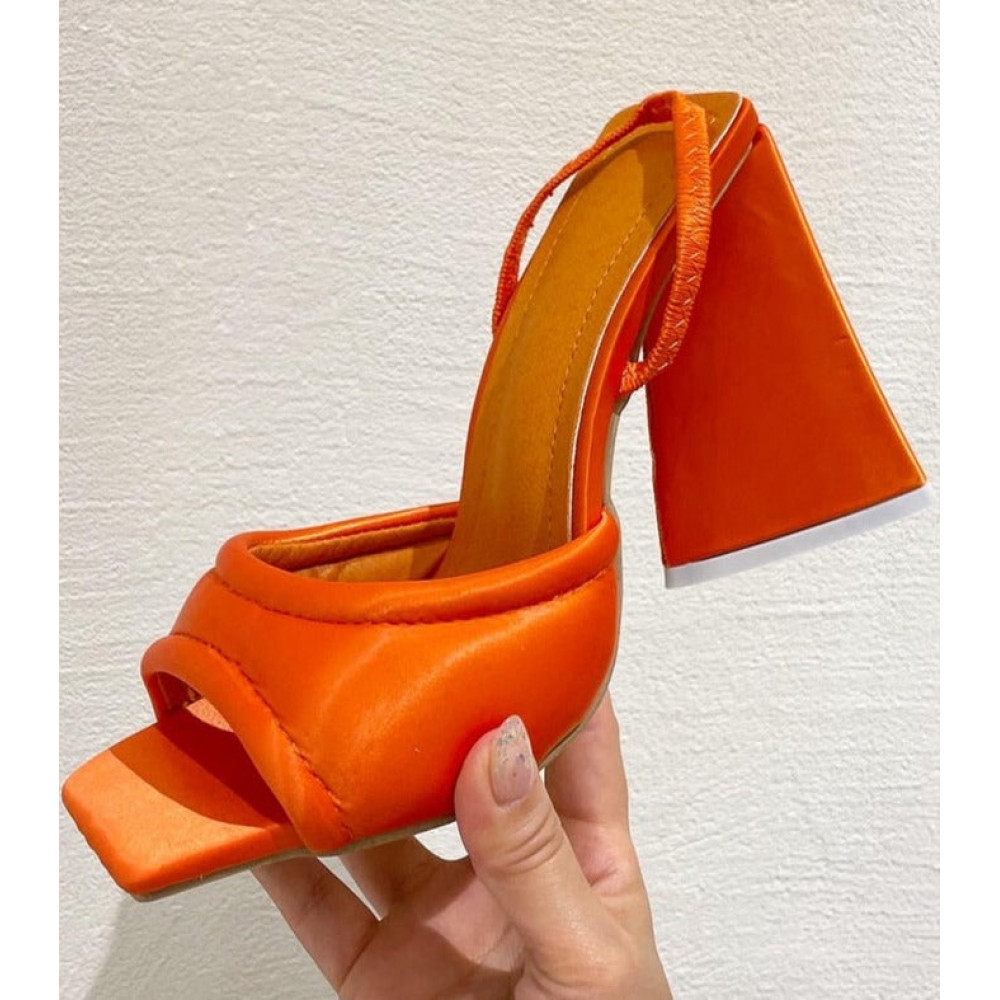 Figure Heels