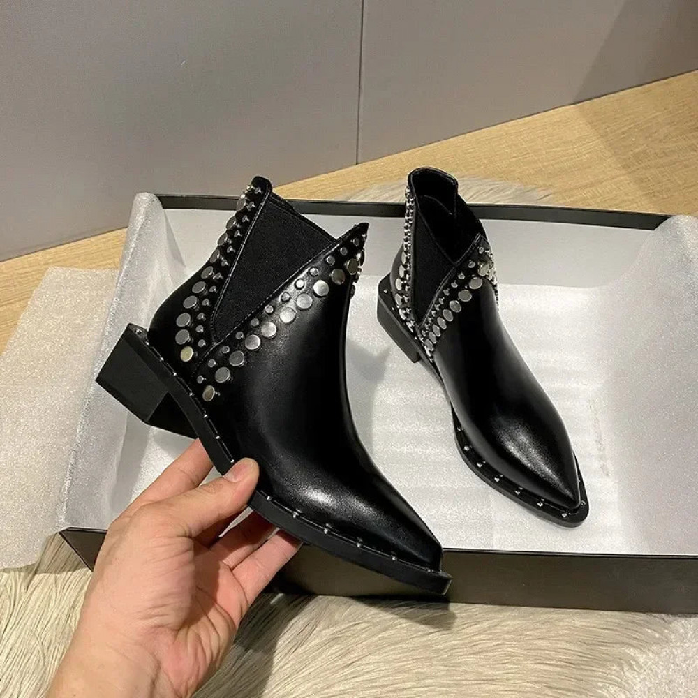 Verse Boots