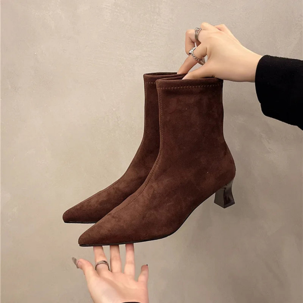Glisten Boots